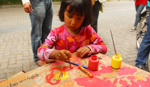 cartón niños kids cardboard